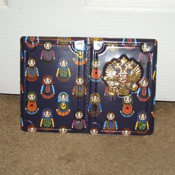 New Russian Matryoshka Passport Cover (Nesting doll) - Picture 8 of 11